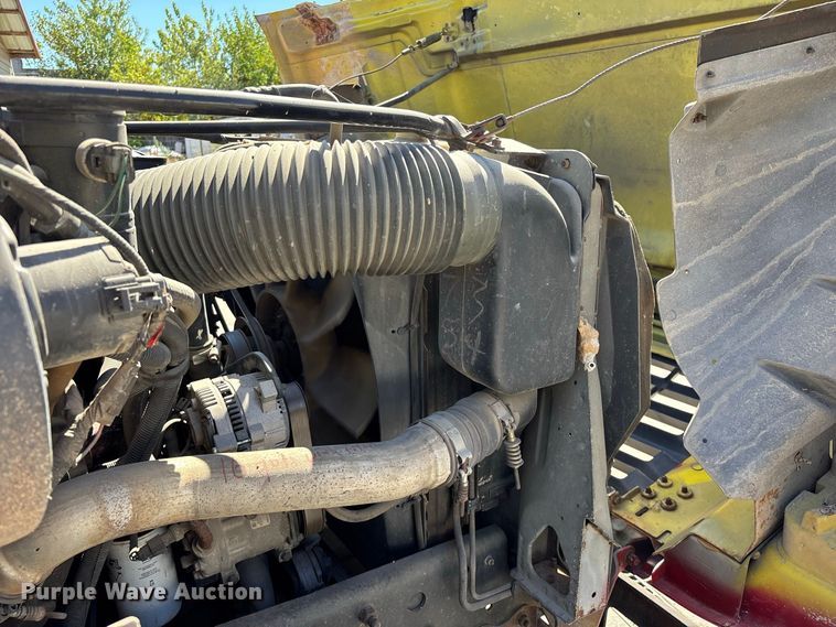 image for item FG0640 1997 Ford tanker fire truck