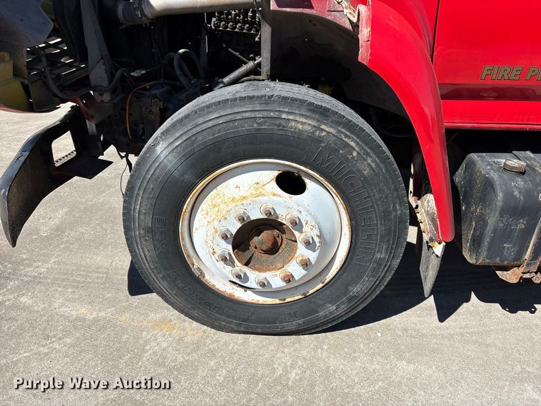 image for item FG0640 1997 Ford tanker fire truck