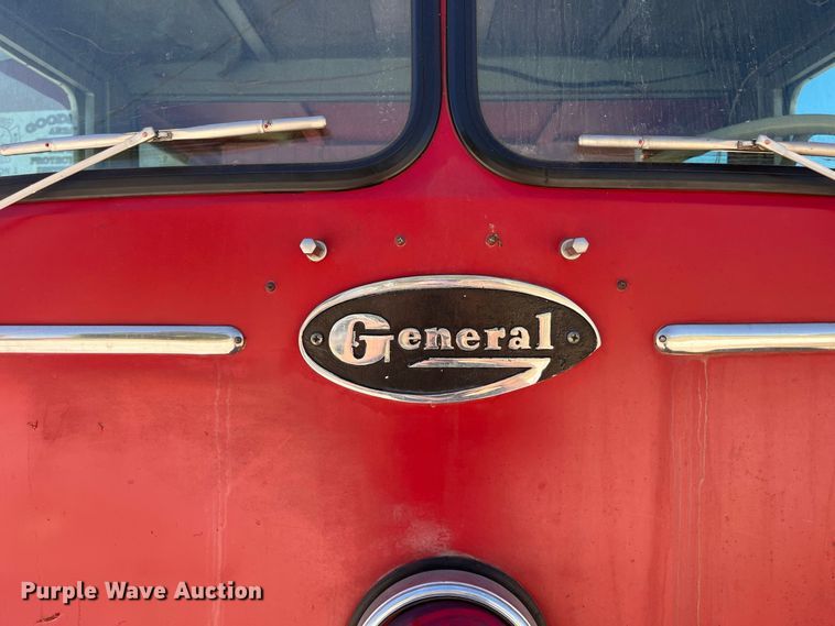 image for item FG0642 1971 International Harvester General C0-8190 pumper fire truck