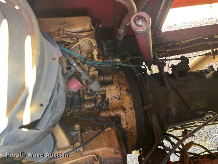 image for item FG0642 1971 International Harvester General C0-8190 pumper fire truck
