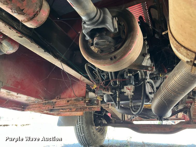 image for item FG0642 1971 International Harvester General C0-8190 pumper fire truck