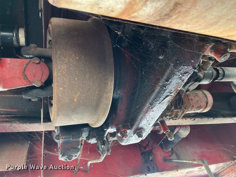 image for item FG0642 1971 International Harvester General C0-8190 pumper fire truck