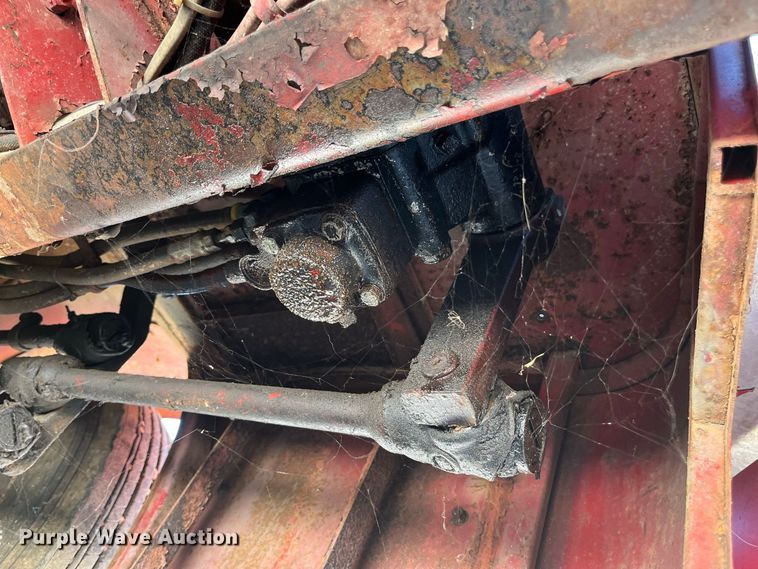 image for item FG0642 1971 International Harvester General C0-8190 pumper fire truck