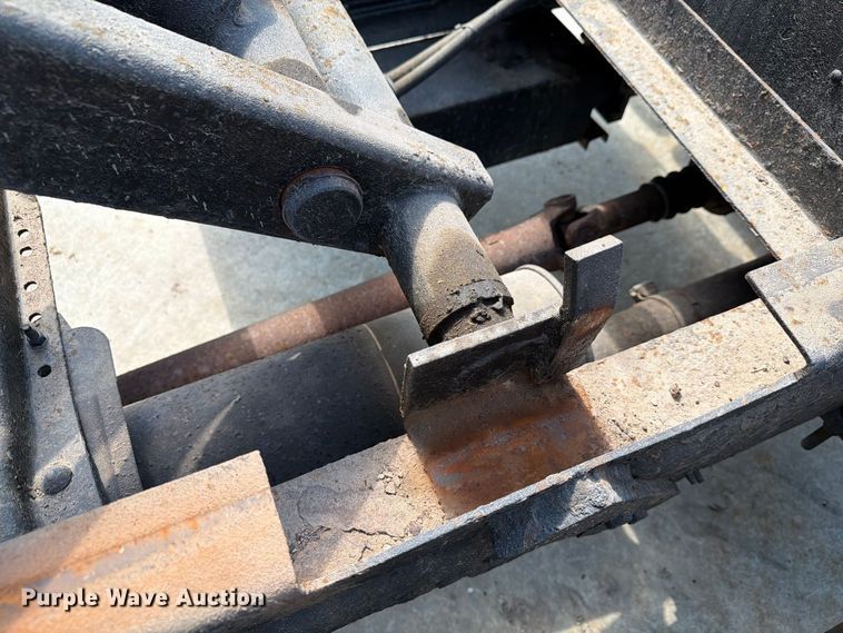 image for item FG3007 2006 Ford F550 chipper truck