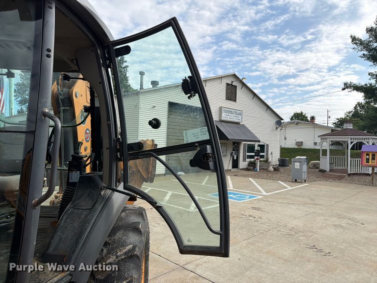 image for item FG3008 Case 580 Super N WT backhoe