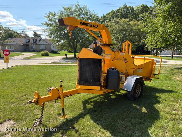 image for item FG3009 2011 Carlton 1712 wood chipper