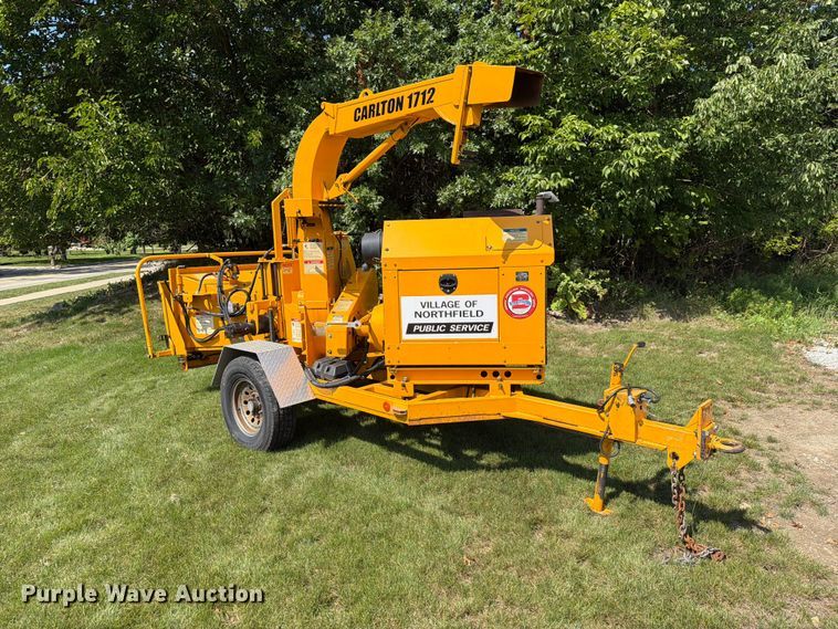 image for item FG3009 2011 Carlton 1712 wood chipper