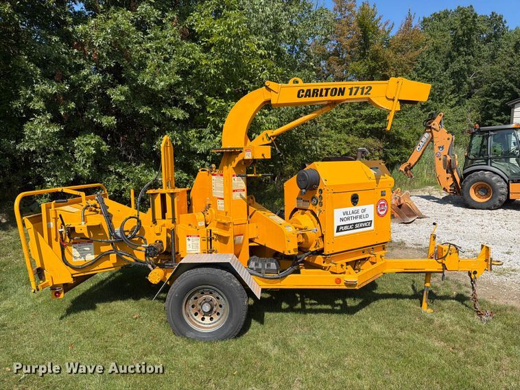 image for item FG3009 2011 Carlton 1712 wood chipper