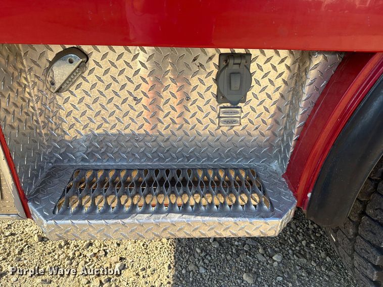 image for item FH6358 2008 Pierce Arrow XT pumper fire truck