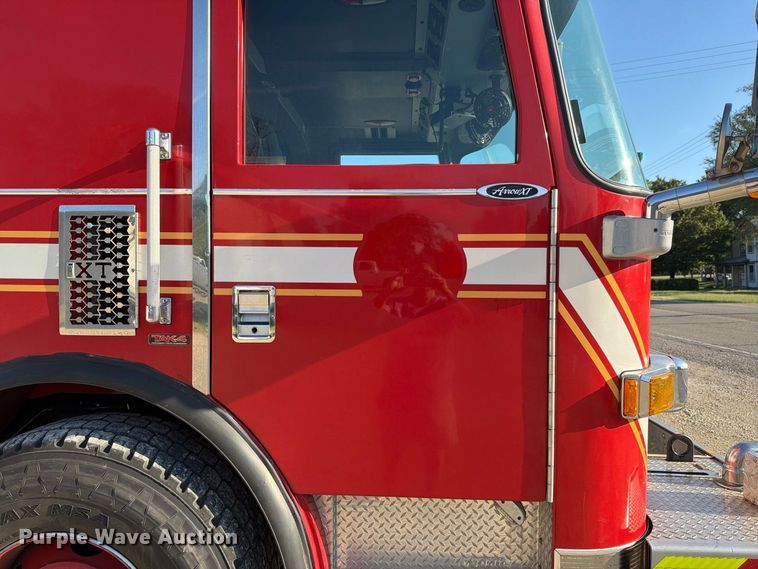 image for item FH6358 2008 Pierce Arrow XT pumper fire truck