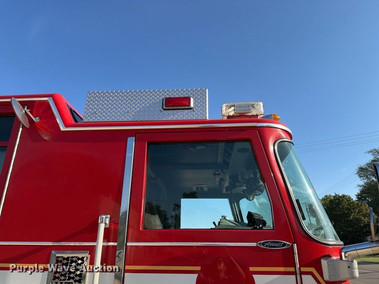 image for item FH6358 2008 Pierce Arrow XT pumper fire truck