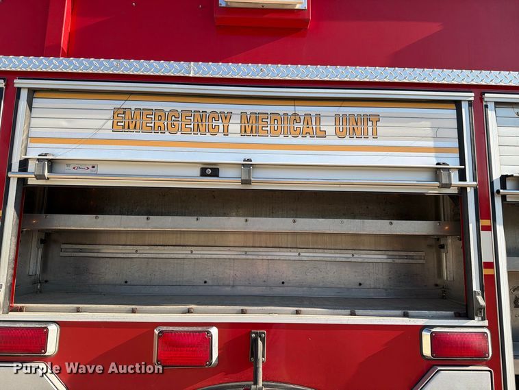 image for item FH6358 2008 Pierce Arrow XT pumper fire truck