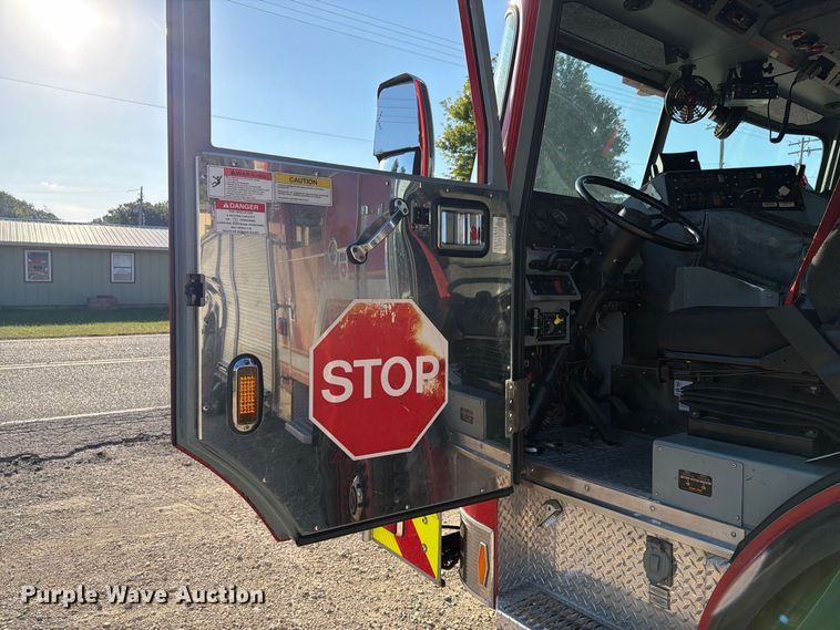 image for item FH6358 2008 Pierce Arrow XT pumper fire truck