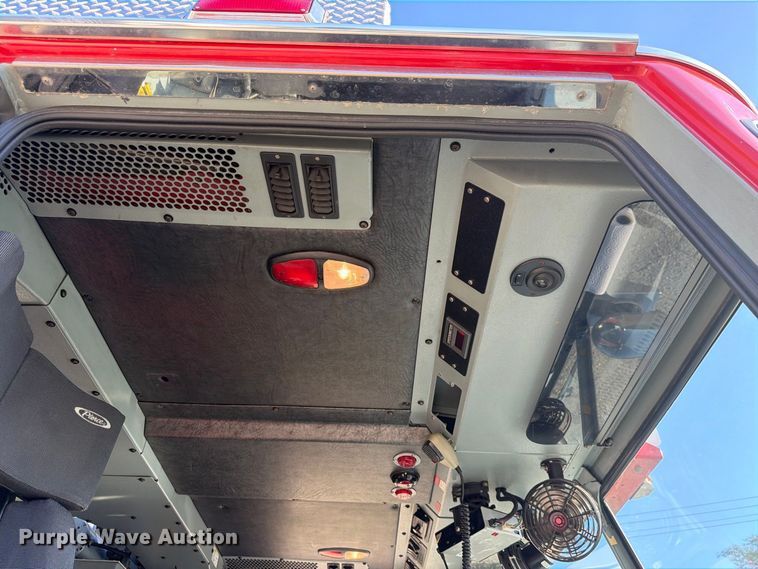 image for item FH6358 2008 Pierce Arrow XT pumper fire truck