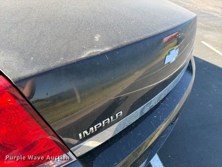 image for item FH6372 2011 Chevrolet Impala 