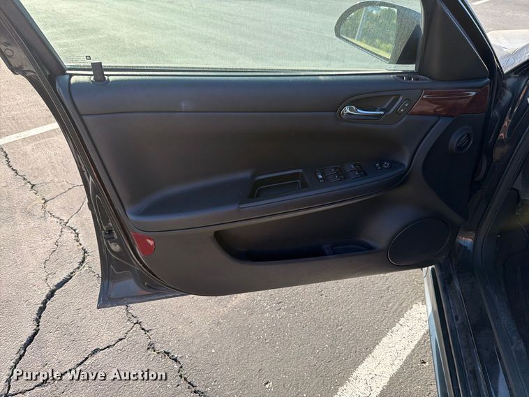 image for item FH6372 2011 Chevrolet Impala 