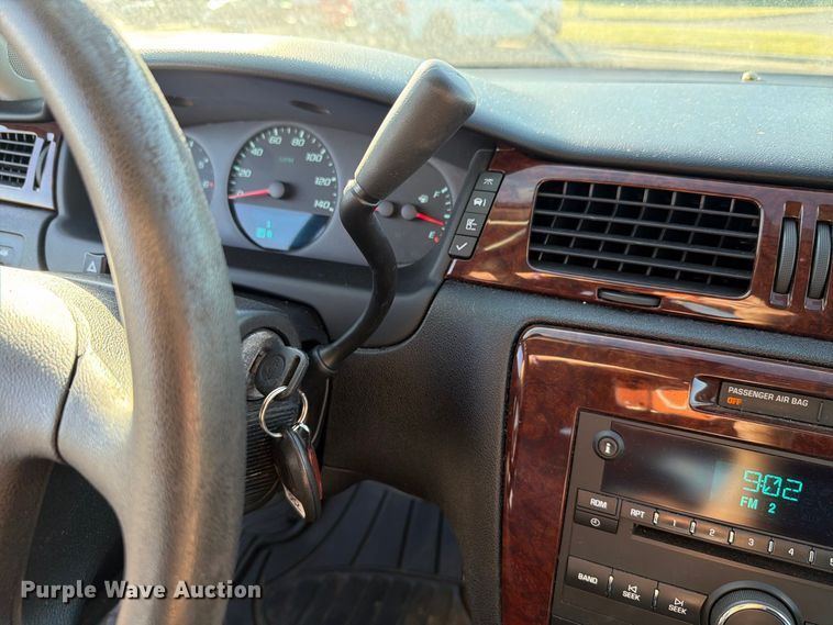image for item FH6372 2011 Chevrolet Impala 