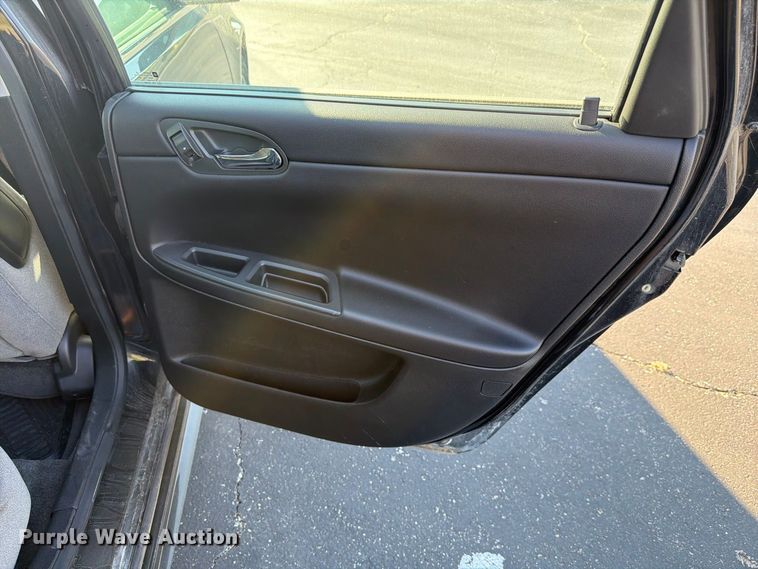 image for item FH6372 2011 Chevrolet Impala 