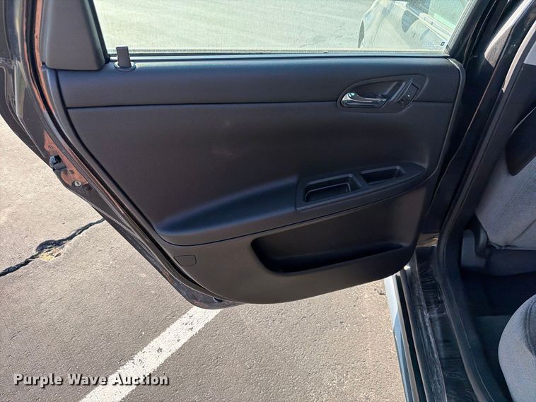 image for item FH6372 2011 Chevrolet Impala 