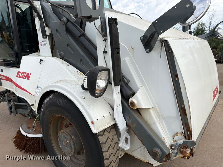 image for item FK3386 2018 Elgin Pelican street sweeper