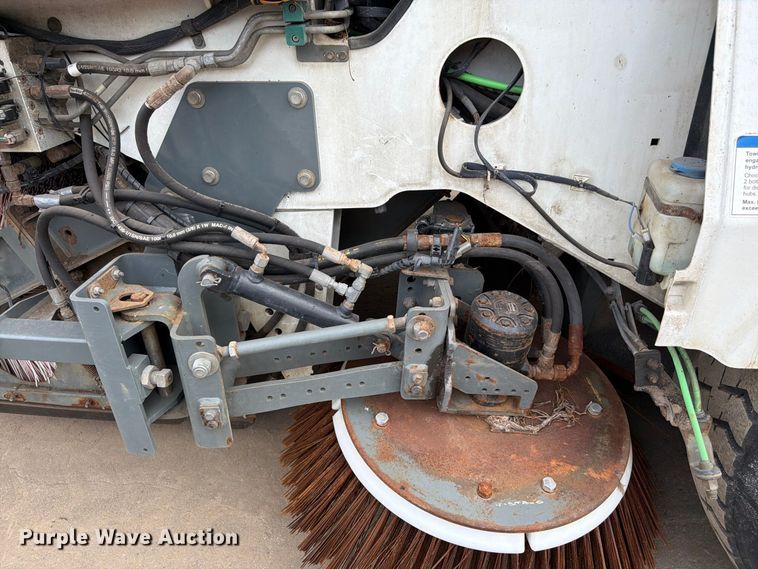 image for item FK3386 2018 Elgin Pelican street sweeper