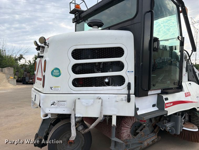 image for item FK3386 2018 Elgin Pelican street sweeper