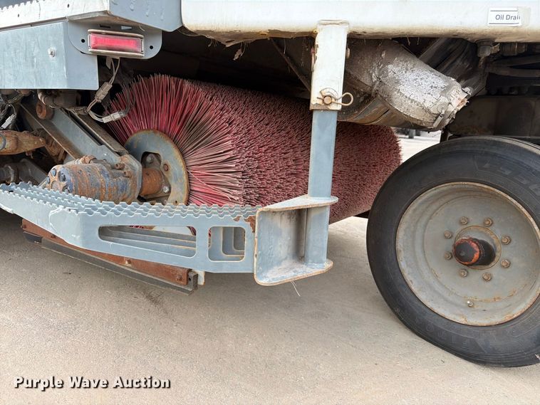 image for item FK3386 2018 Elgin Pelican street sweeper