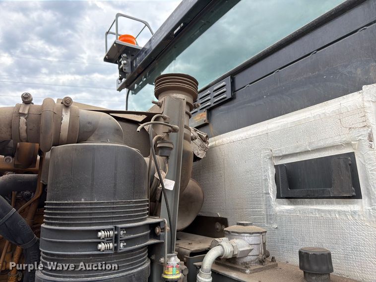 image for item FK3386 2018 Elgin Pelican street sweeper