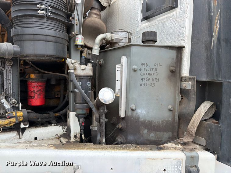 image for item FK3386 2018 Elgin Pelican street sweeper
