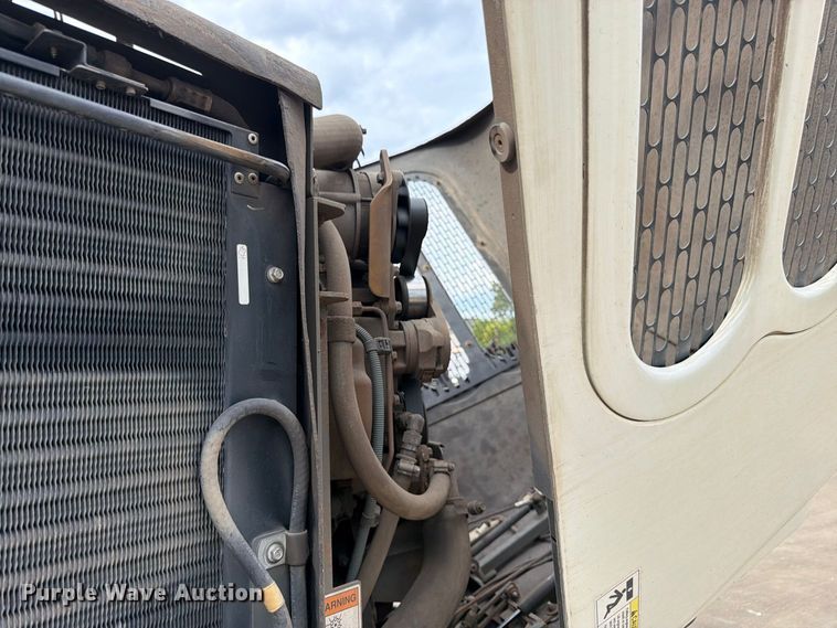 image for item FK3386 2018 Elgin Pelican street sweeper