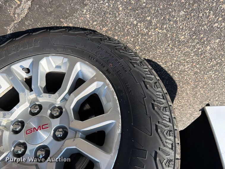 image for item FK3388 2015 GMC Yukon SUV