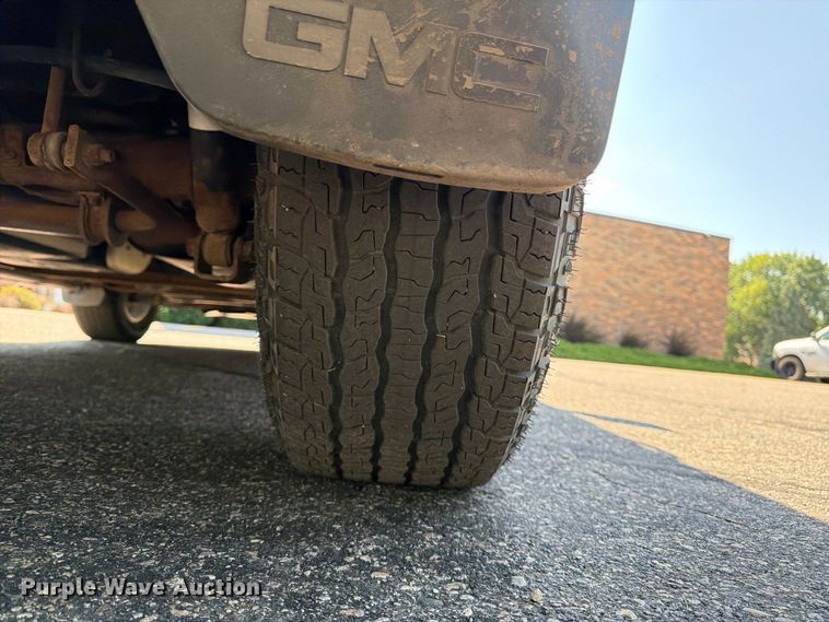 image for item FK3388 2015 GMC Yukon SUV