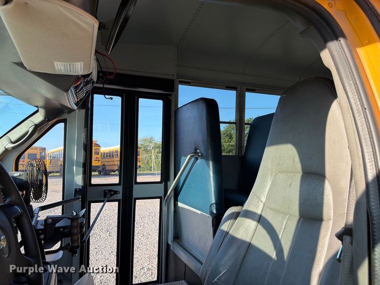 image for item FK3400 2012 Thomas Minotour school bus