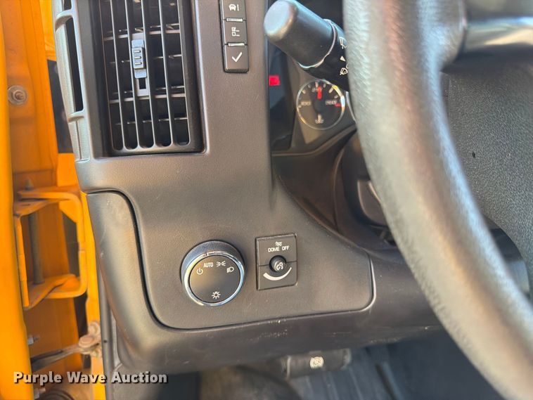 image for item FK3400 2012 Thomas Minotour school bus