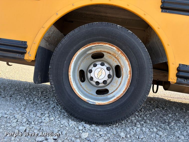 image for item FK3400 2012 Thomas Minotour school bus
