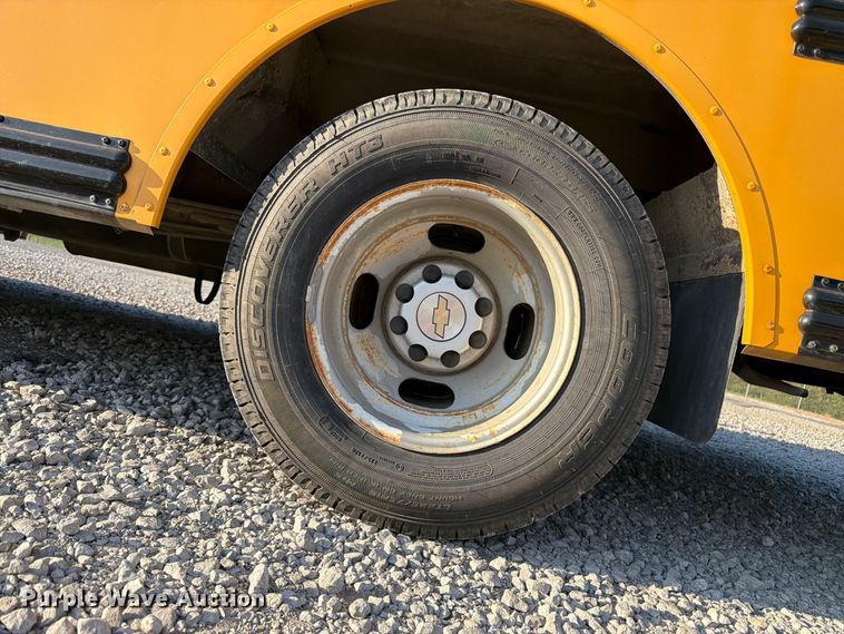 image for item FK3400 2012 Thomas Minotour school bus