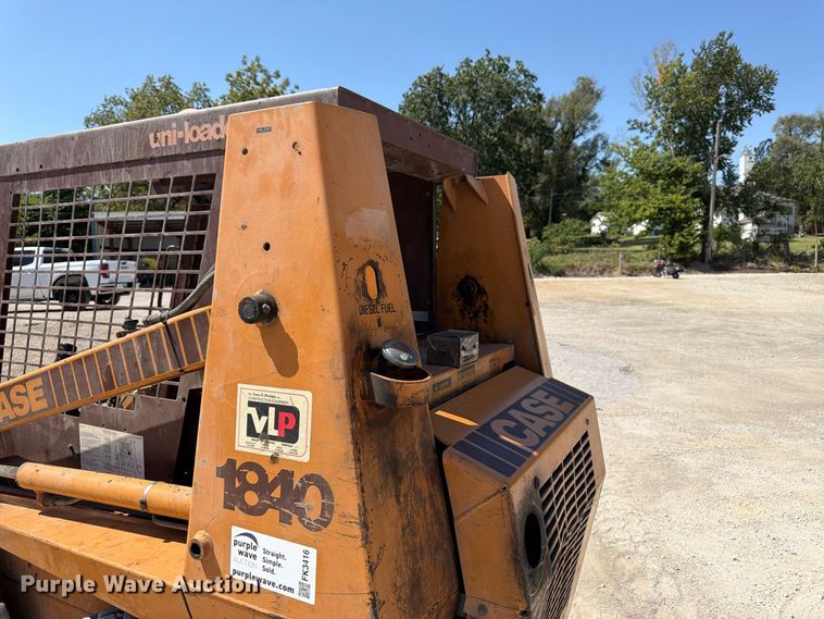 image for item FK3416 1993 Case 1840 skid steer loader