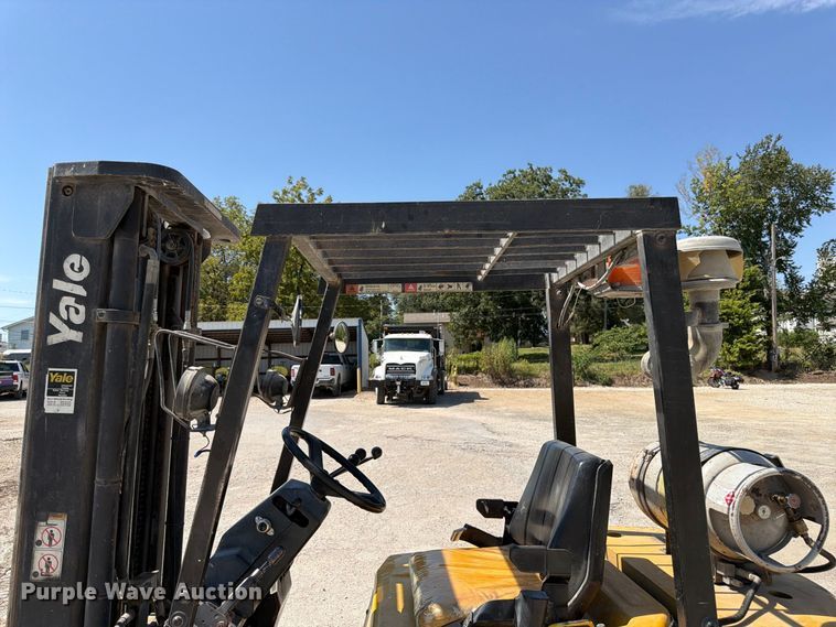 image for item FK3417 Yale GLP050RENUAE089 forklift