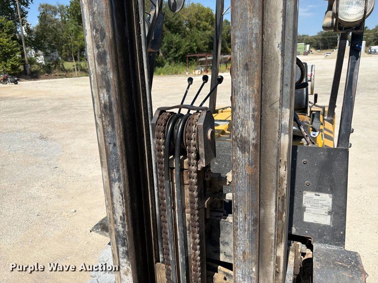 image for item FK3417 Yale GLP050RENUAE089 forklift