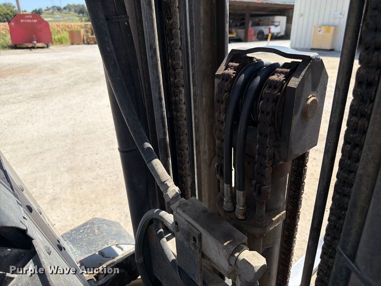 image for item FK3417 Yale GLP050RENUAE089 forklift