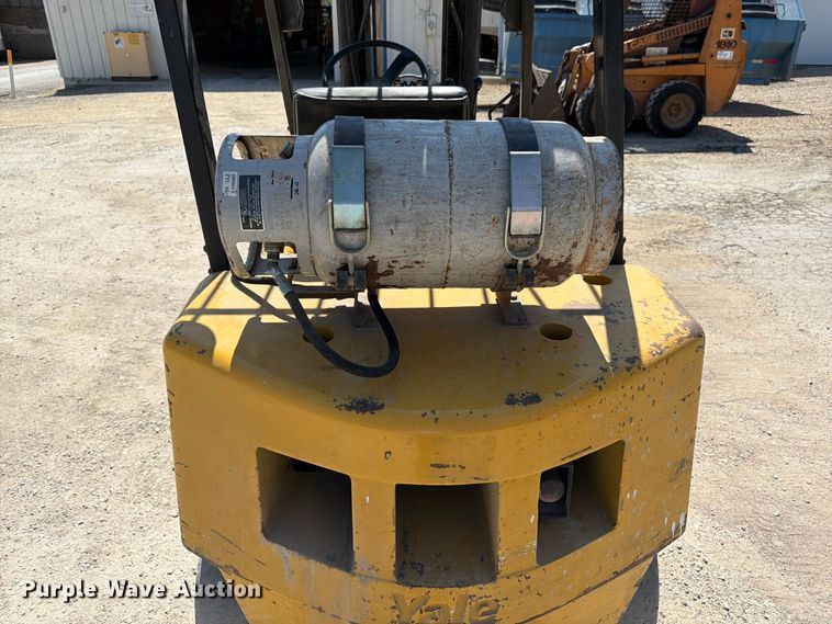 image for item FK3417 Yale GLP050RENUAE089 forklift