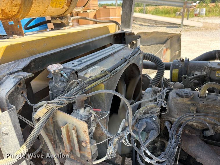 image for item FK3417 Yale GLP050RENUAE089 forklift