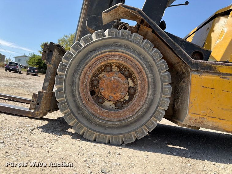 image for item FK3417 Yale GLP050RENUAE089 forklift