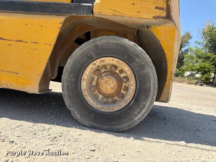 image for item FK3417 Yale GLP050RENUAE089 forklift