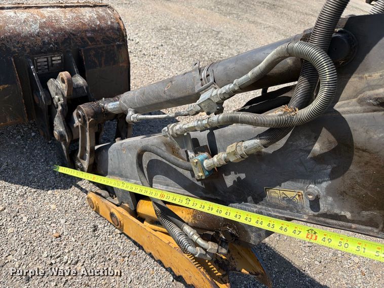 image for item FK3418 2011 Volvo EC35C mini excavator