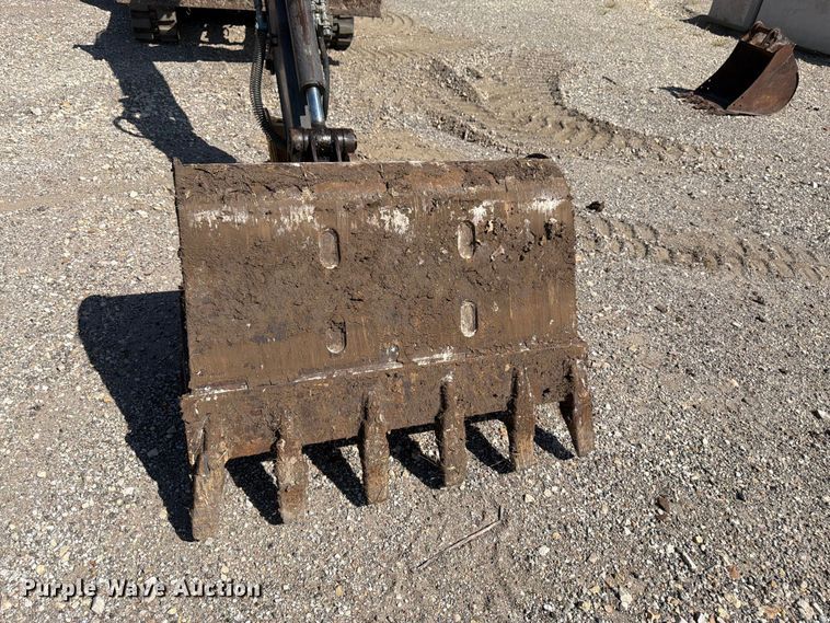 image for item FK3418 2011 Volvo EC35C mini excavator