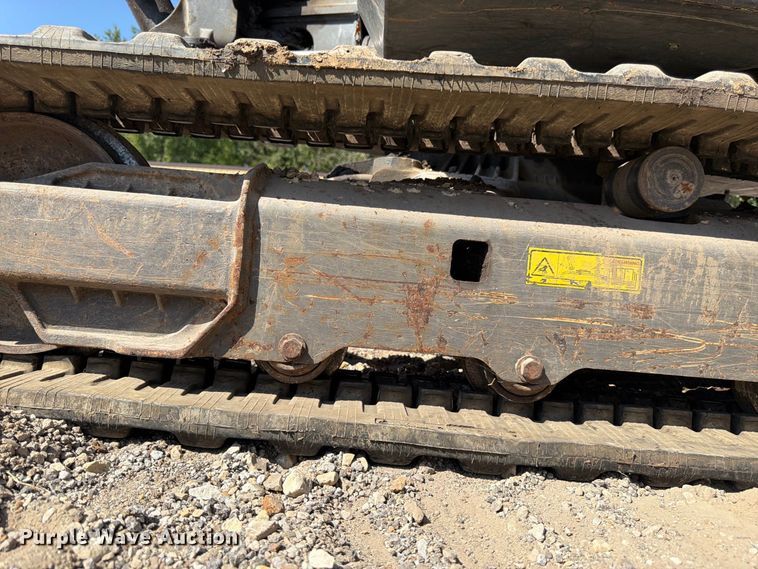 image for item FK3418 2011 Volvo EC35C mini excavator