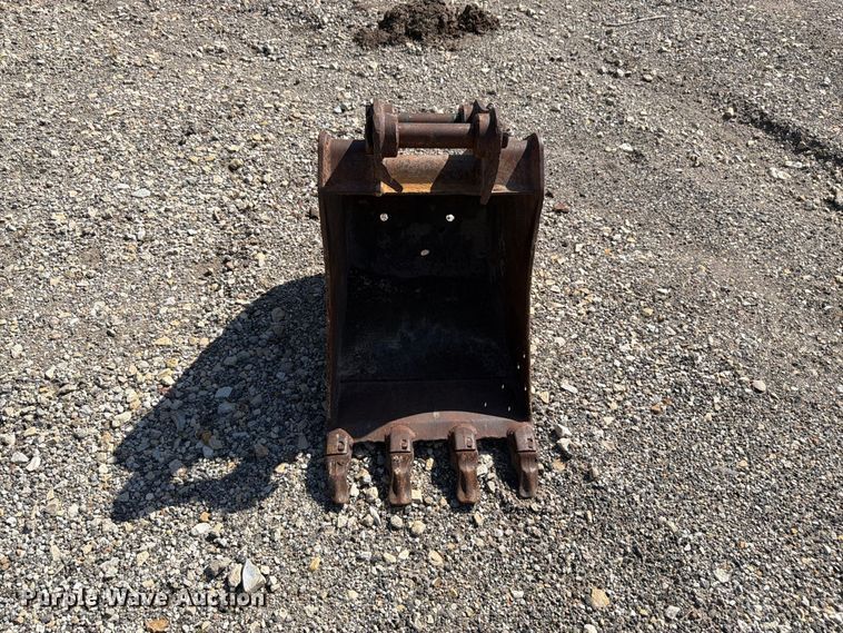 image for item FK3418 2011 Volvo EC35C mini excavator
