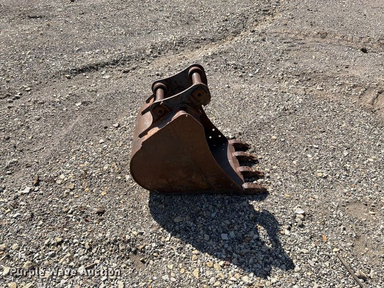 image for item FK3418 2011 Volvo EC35C mini excavator