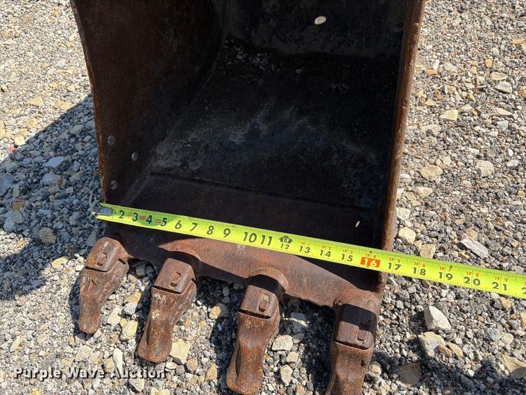 image for item FK3418 2011 Volvo EC35C mini excavator